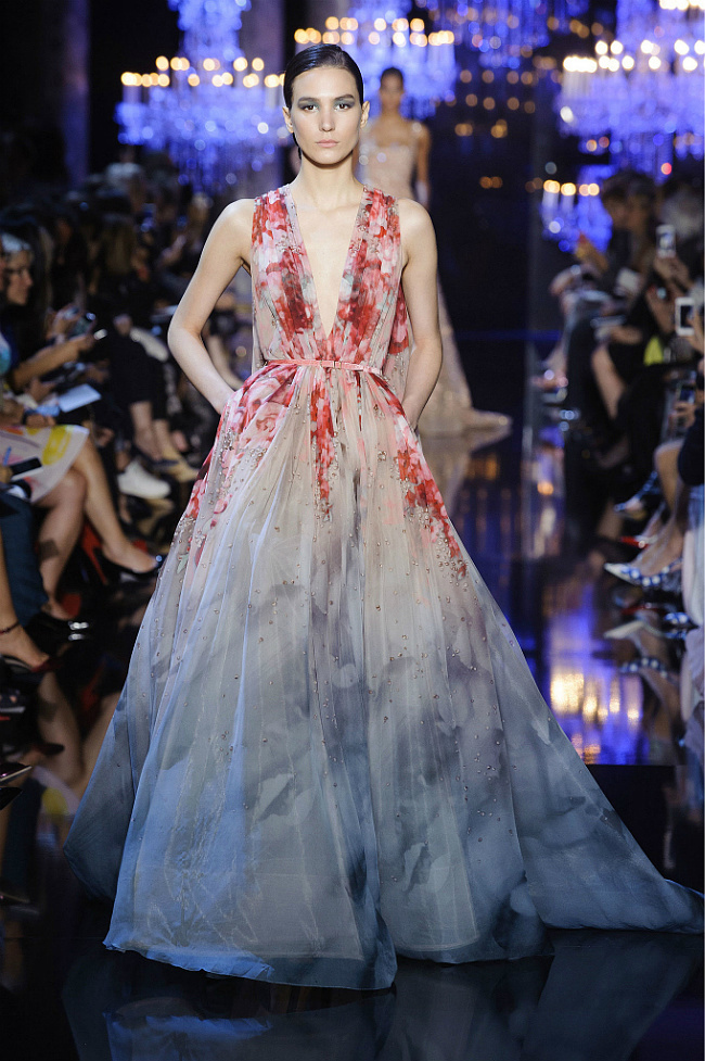 ELIE SAAB 2024秋冬高订婚纱礼服