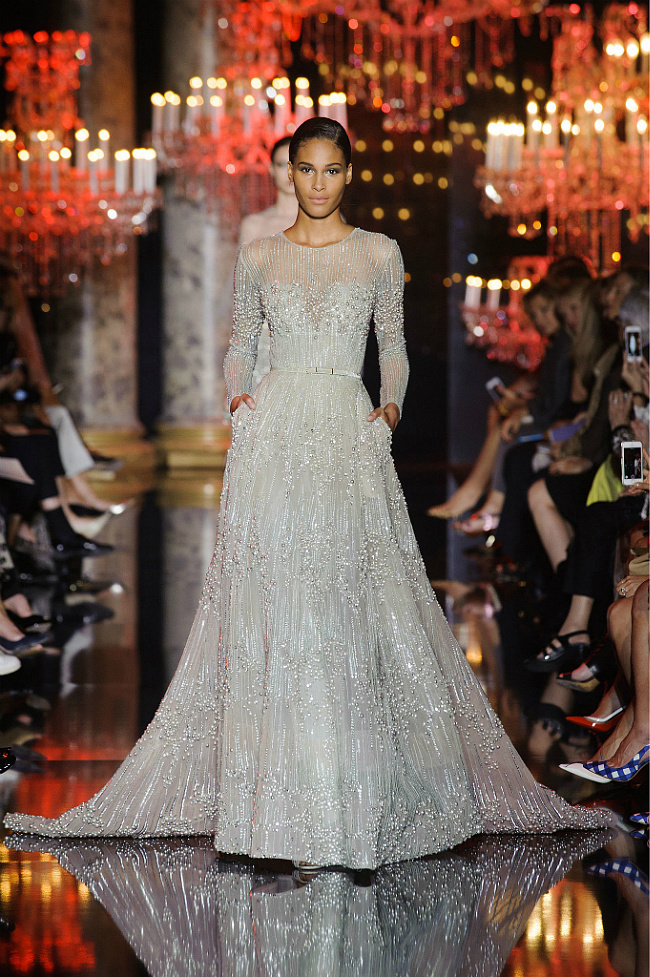 ELIE SAAB 2024秋冬高订婚纱礼服
