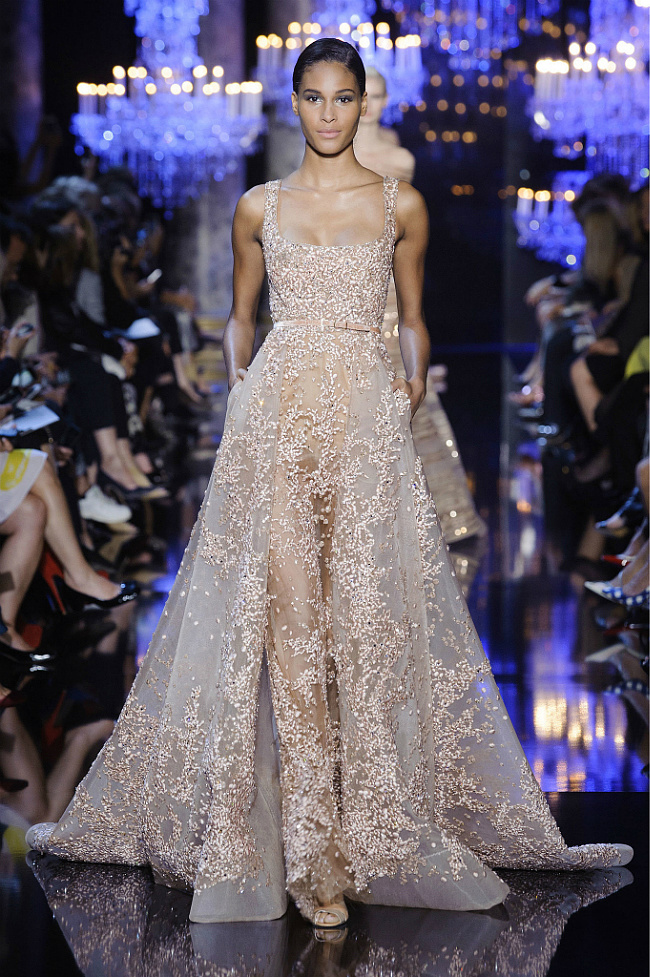 ELIE SAAB 2024秋冬高订婚纱礼服