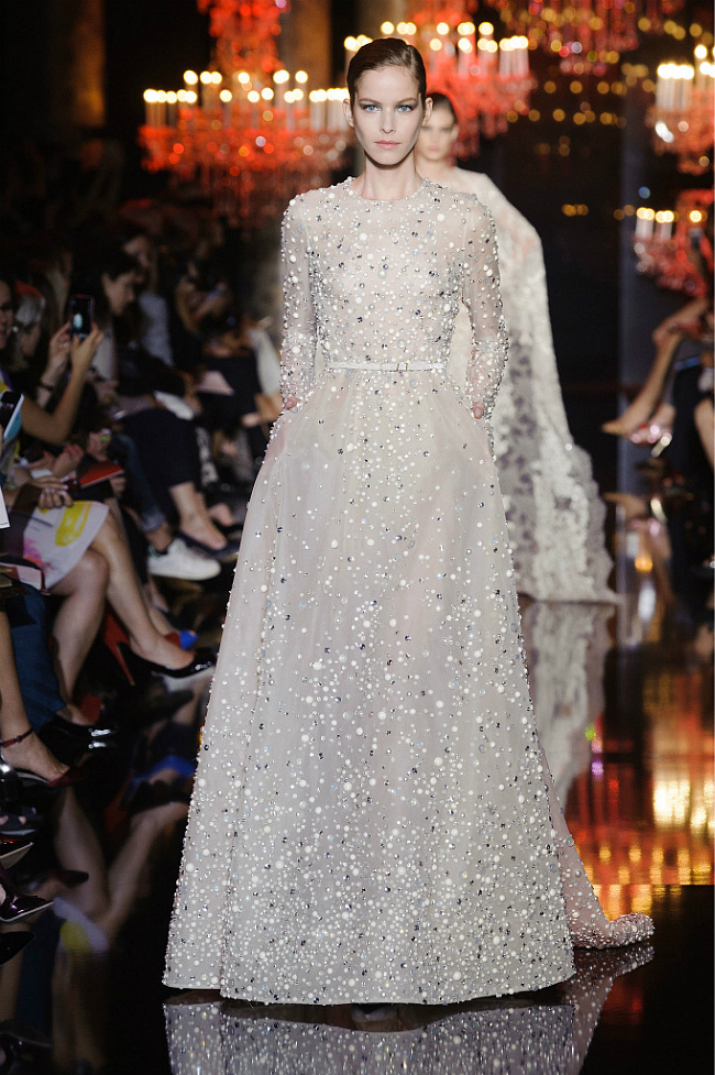ELIE SAAB 2024秋冬高订婚纱礼服