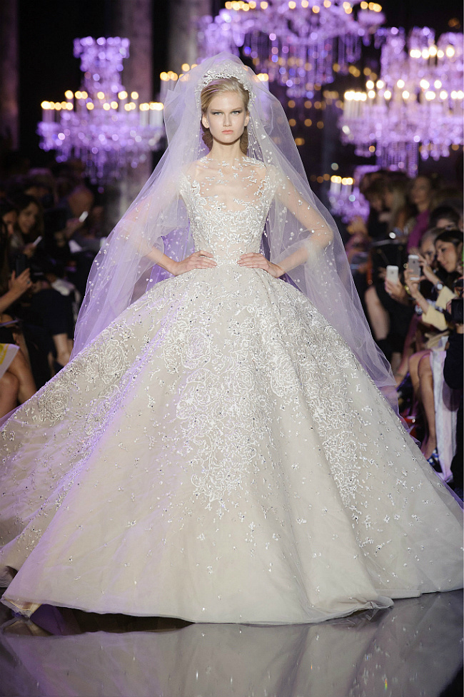 ELIE SAAB 2024秋冬高订婚纱礼服