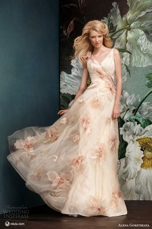Alena Goretskaya 2024婚纱礼服系列