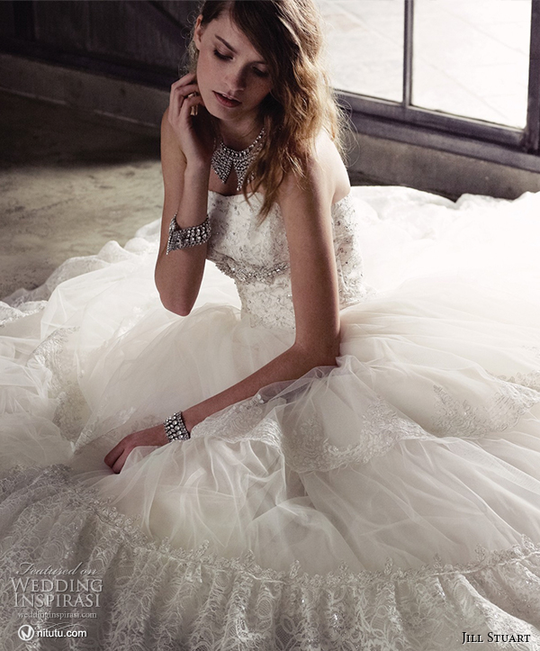JILL STUART 时尚婚纱礼服系列欣赏