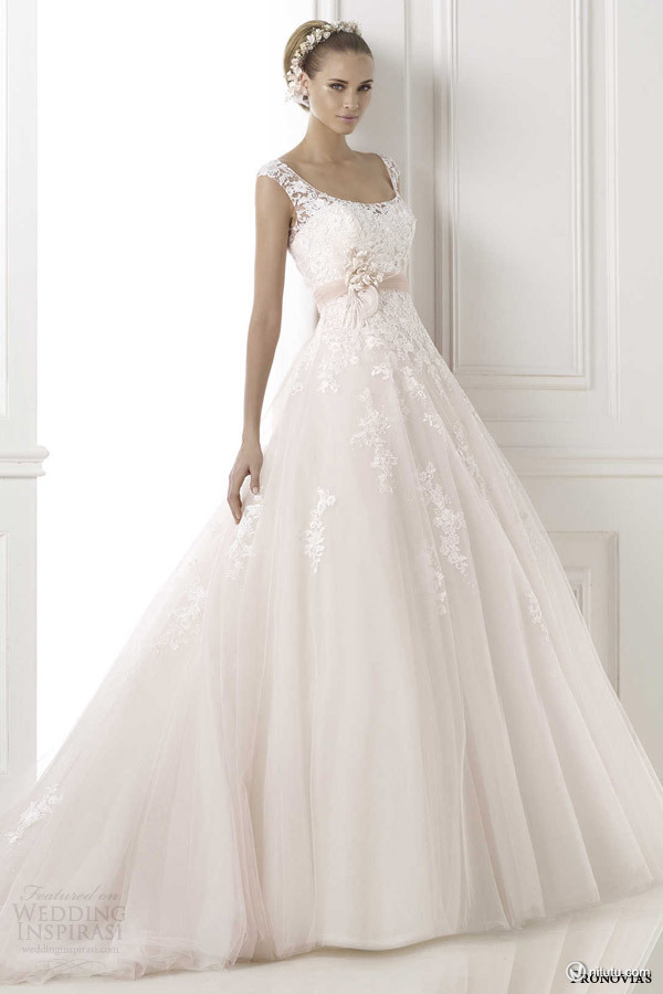 Pronovias 时尚婚纱礼服系列欣赏