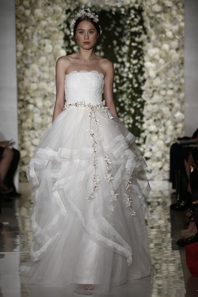 Reem Acra Bridal Fall 2024 婚纱礼服摄影欣赏