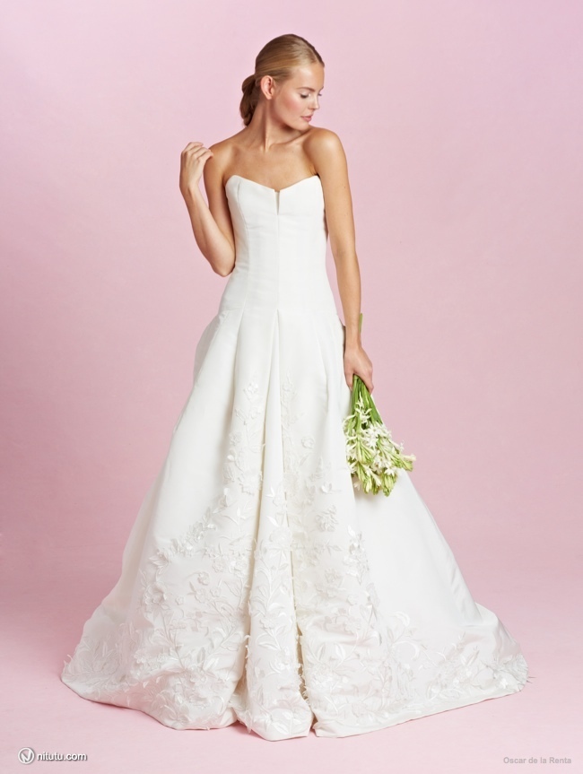奥斯卡·德拉伦塔（Oscar de la renta）2024婚纱礼服系