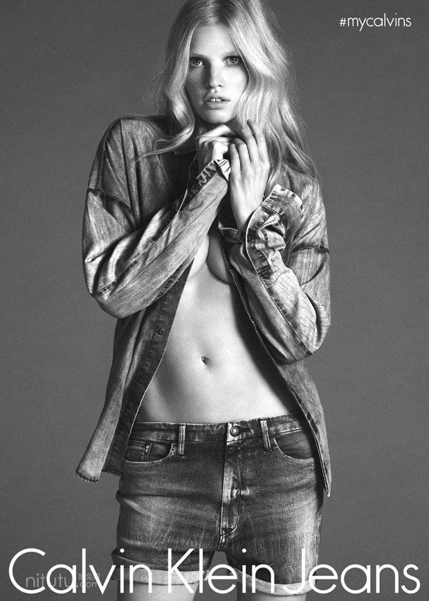 Calvin Klein（CK） Jeans 2025春夏商业广告大片