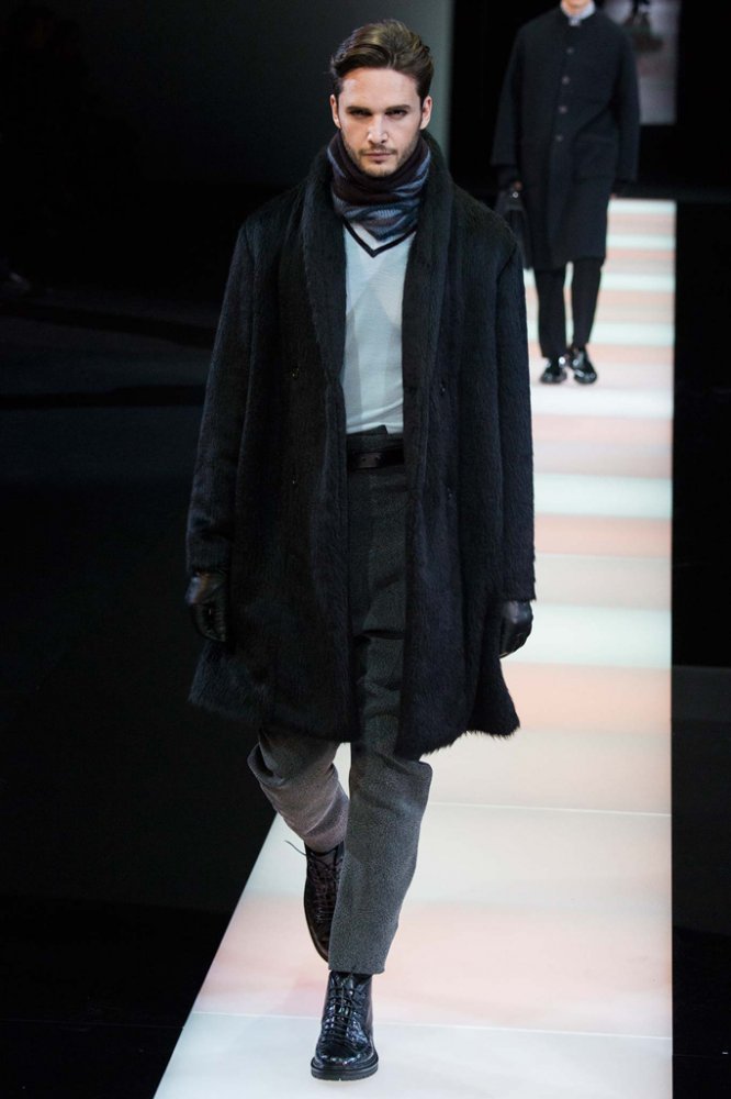 Giorgio Armani 2024米兰时装周男装时装发布会