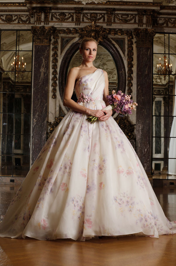 Romona Keveza 2024春夏婚纱礼服系列