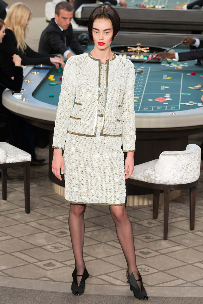Chanel（香奈儿）2024秋冬巴黎时装秀