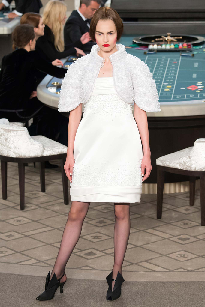 Chanel（香奈儿）2024秋冬巴黎时装秀