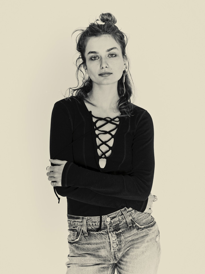 Free People 2024早秋商业广告摄影大片