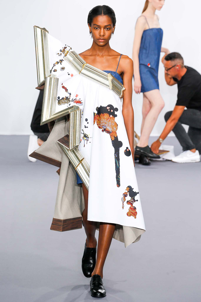 Viktor & Rolf（维果罗夫）2024巴黎时装秀