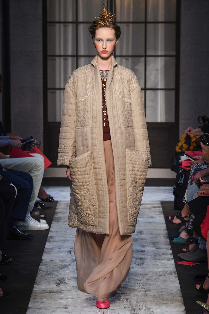 Schiaparelli（夏帕瑞丽）2024巴黎时装秀