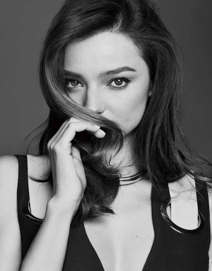 超模Miranda Kerr 首登《时尚健康》时尚杂志大片