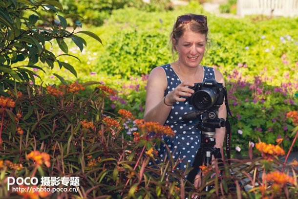 转移焦点拍微距花卉 混合图层制作创意照片