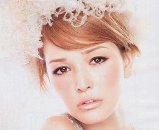 日系名模妆容 用甜美的微笑征服他吧