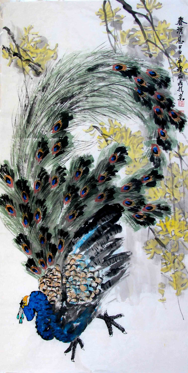 谭翃晶国画孔雀作品