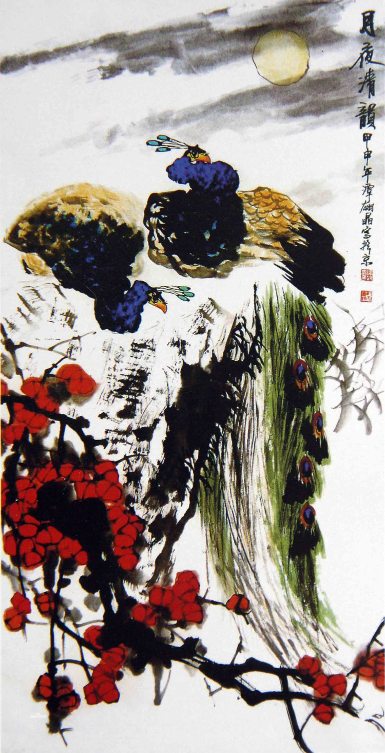 谭翃晶国画孔雀作品