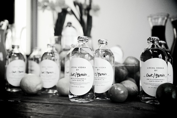 OUR/VODKA简洁伏特加包装