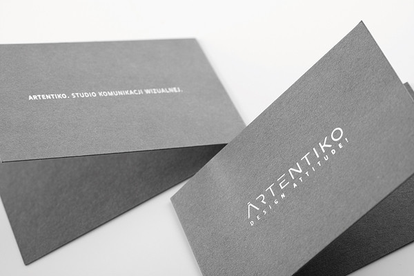ARTENTIKO商业名片设计