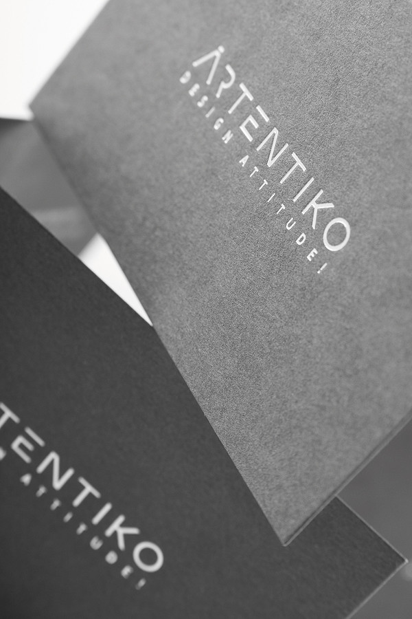 ARTENTIKO商业名片设计