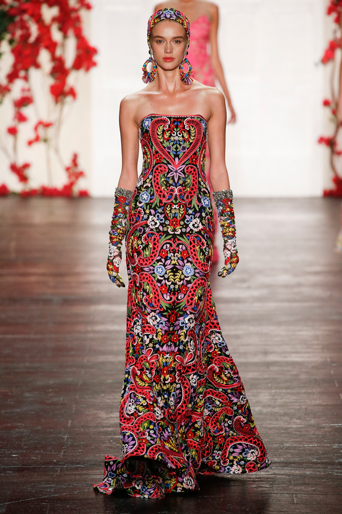 Naeem Khan（纳伊·姆汗）2024纽约时装秀