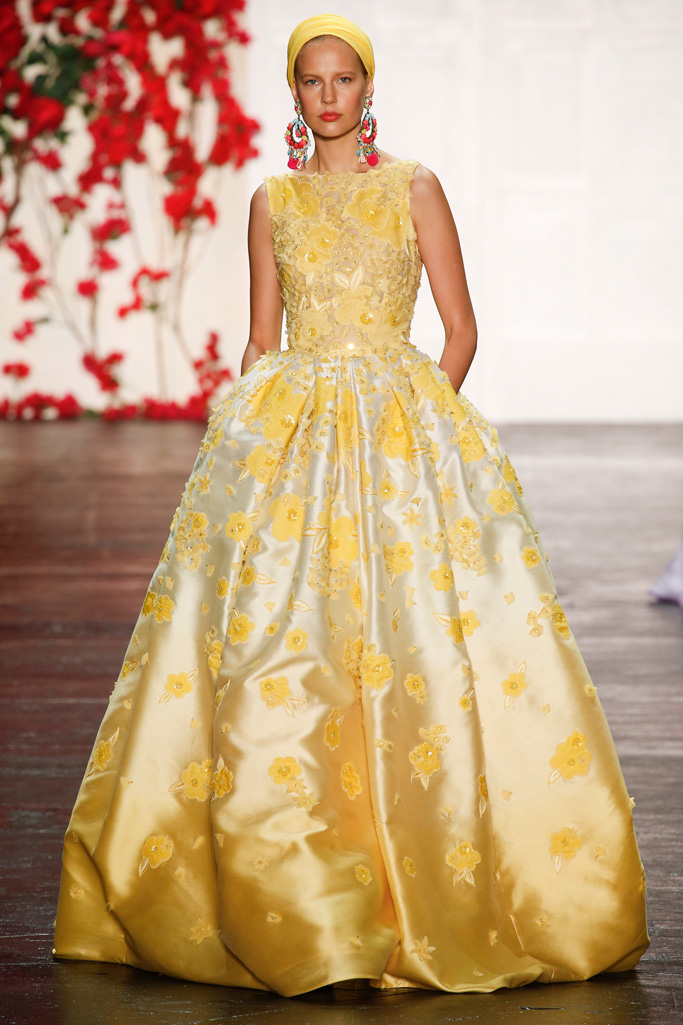 Naeem Khan（纳伊·姆汗）2024纽约时装秀