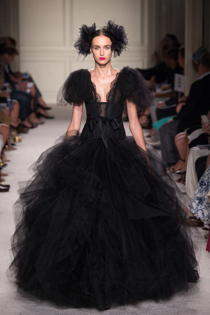 Marchesa（玛切萨）2024纽约时装秀