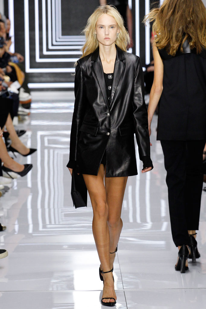 Versus Versace（范瑟丝）2024伦敦时装秀