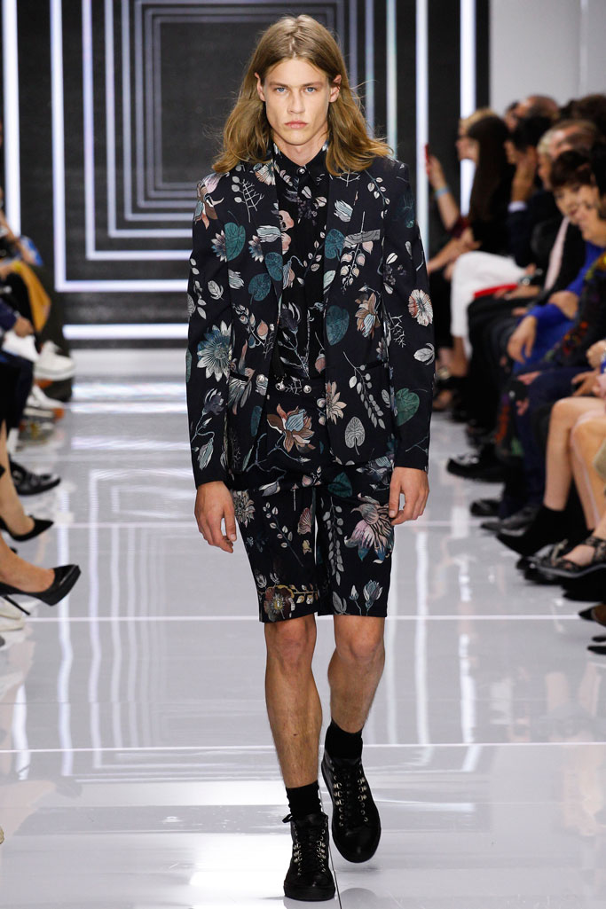 Versus Versace（范瑟丝）2024伦敦时装秀