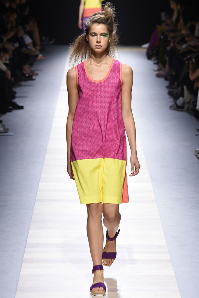 Issey Miyake（三宅一生）2024巴黎时装秀