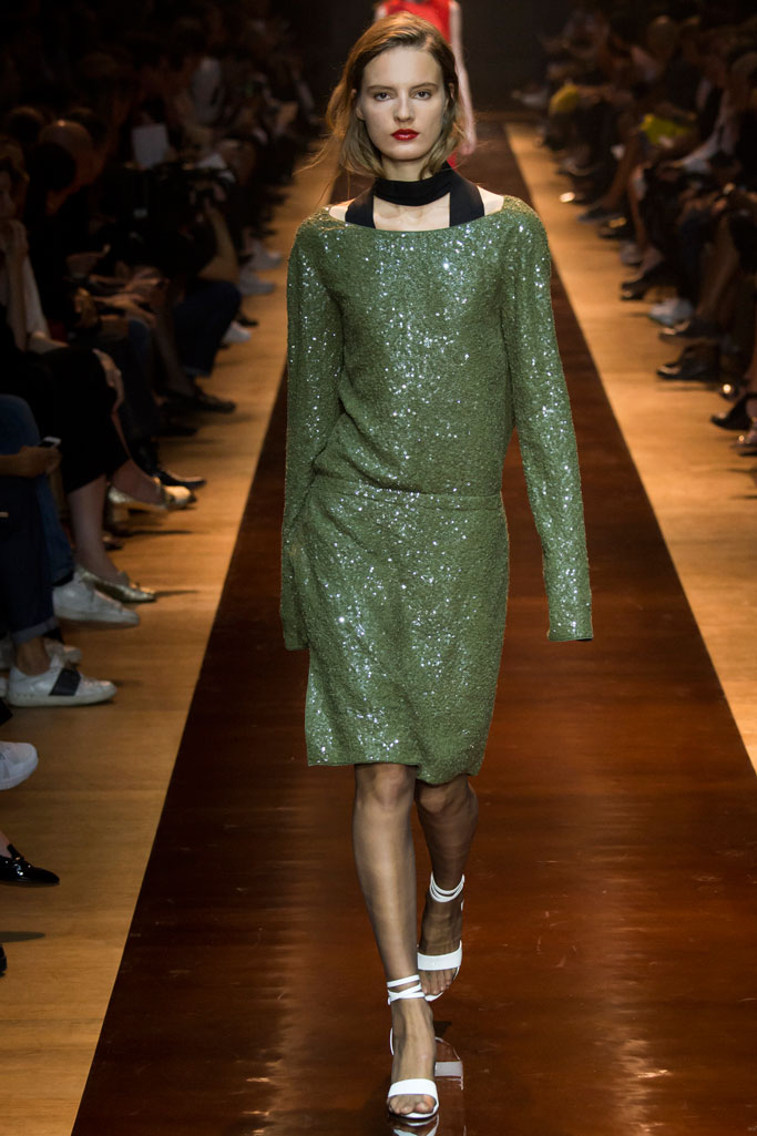Nina Ricci（莲娜丽姿）2024巴黎时装秀