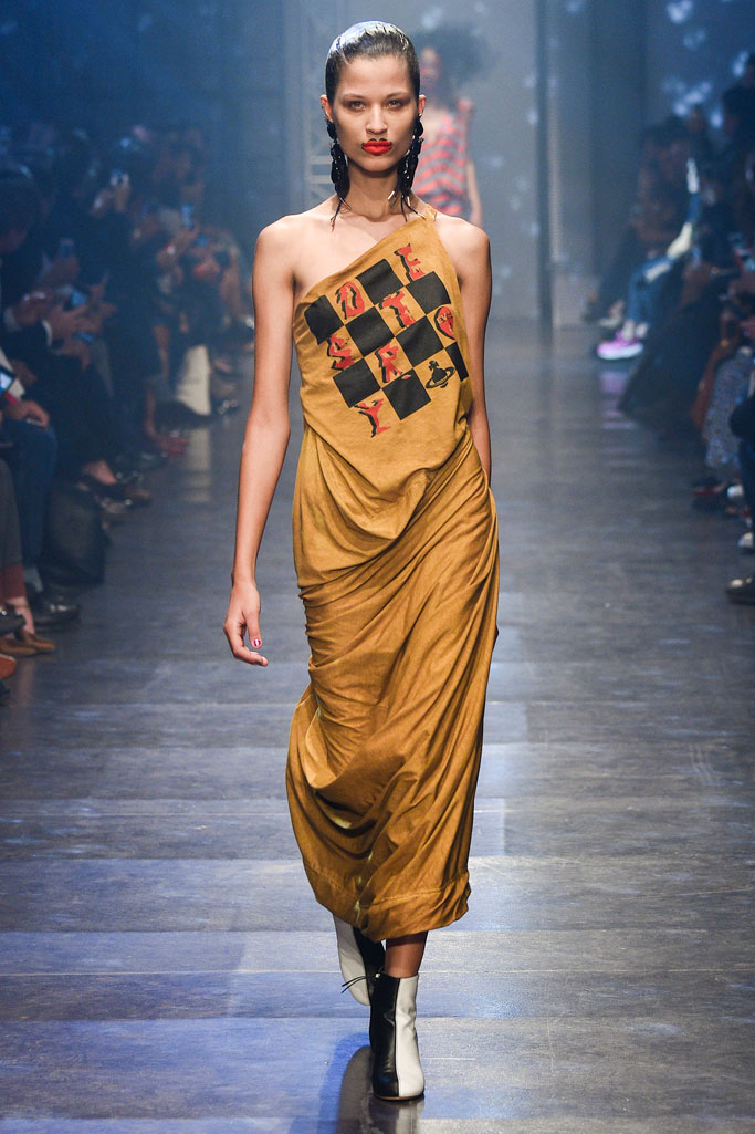 Vivienne Westwood 2024巴黎时装秀