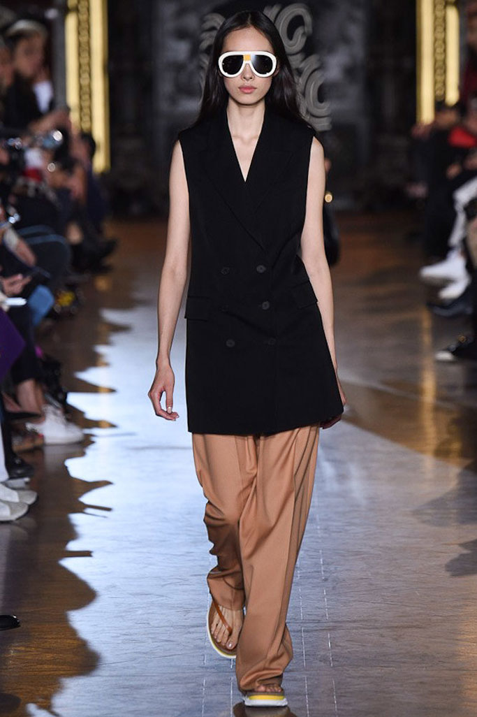 Stella McCartney 2024巴黎时装秀