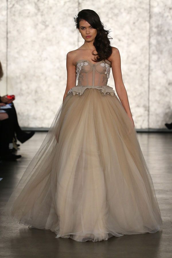 Inbal Dror 2024婚纱礼服系列