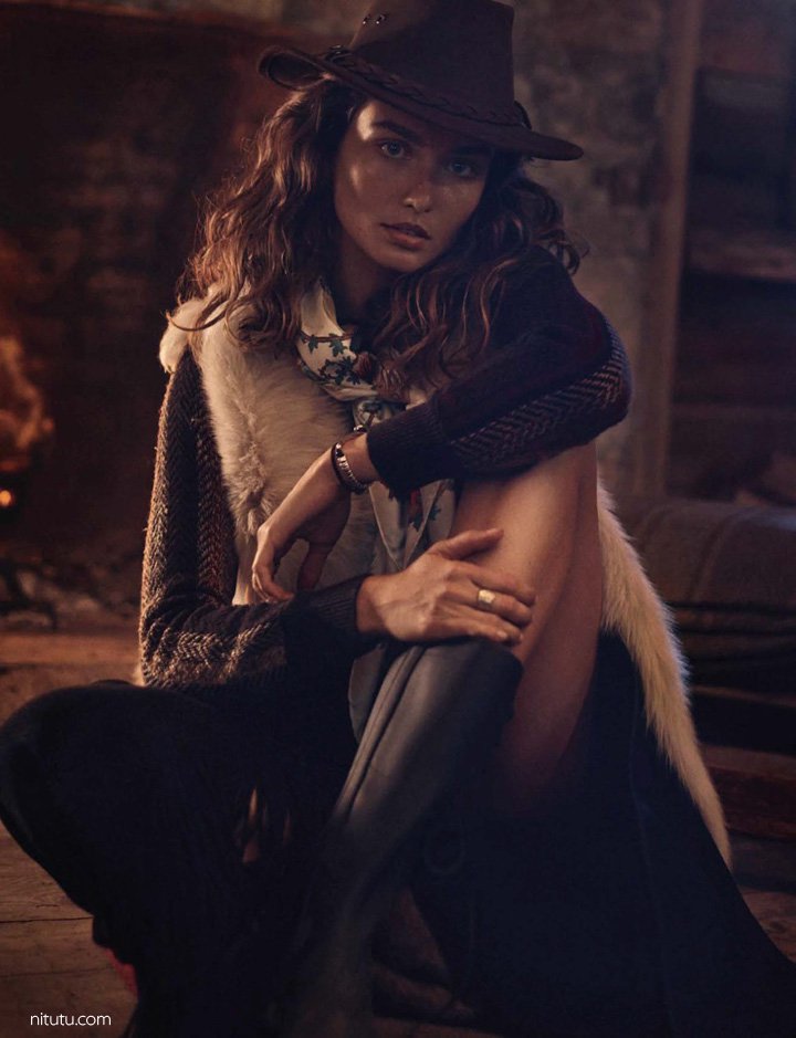 超模Andreea Diaconu 《Vogue》杂志时尚大片