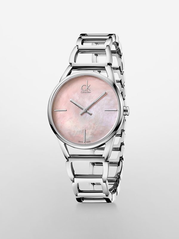 Calvin Klein 2024腕表与首饰广告