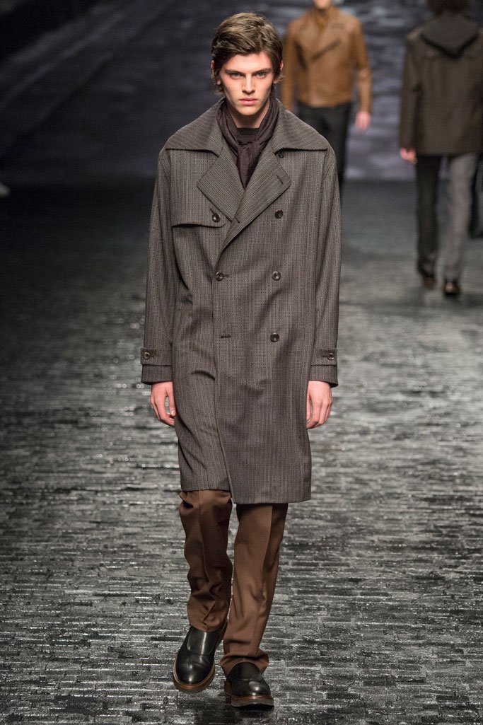 Corneliani（克莱利亚尼）2024米兰时装周男装秀