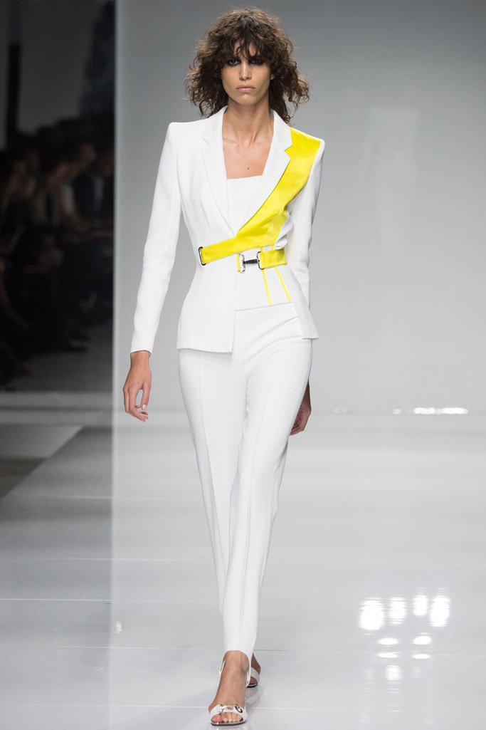 Atelier Versace（范思哲）2024高级定制时装秀