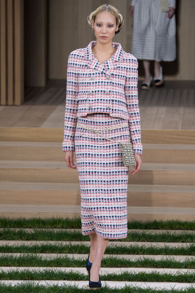 Chanel（香奈儿）2024春夏巴黎时装周时装秀