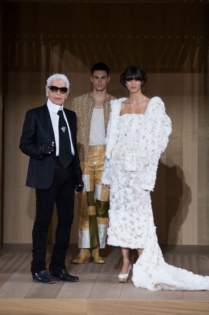 Chanel（香奈儿）2024春夏巴黎时装周时装秀