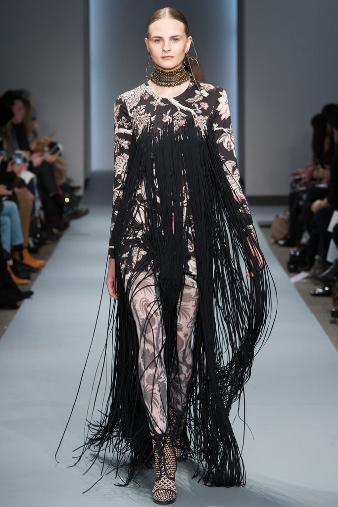 Zimmermann 2024纽约时装周女装秀