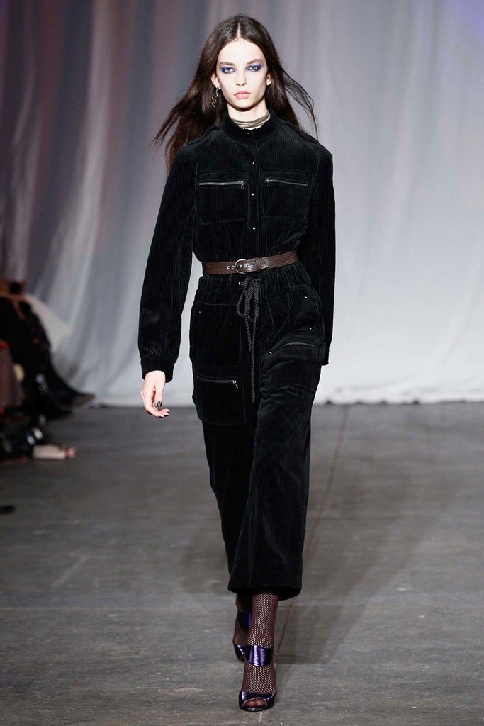 Jill Stuart（吉尔·斯图尔特）2024纽约时装周女装秀
