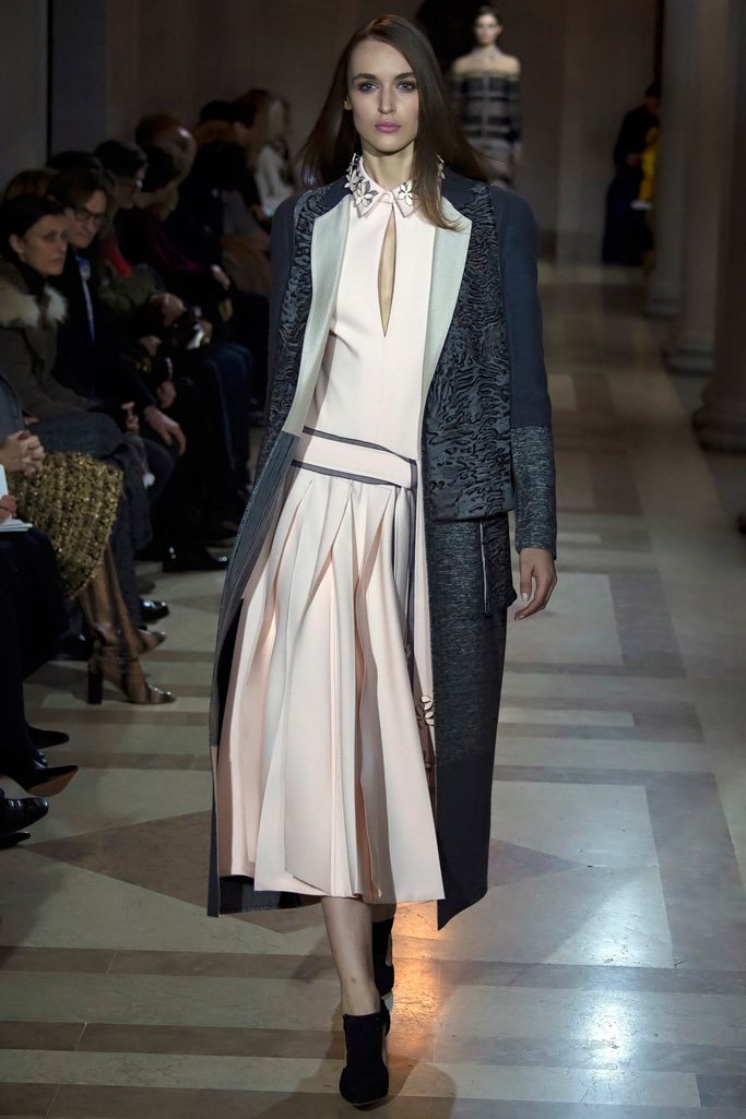 Carolina Herrera（卡罗琳娜·埃莱拉） 2024纽约时装周女装秀