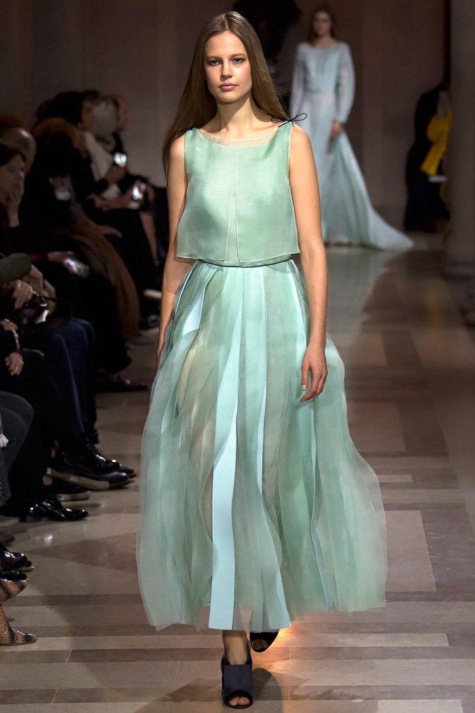 Carolina Herrera（卡罗琳娜·埃莱拉） 2024纽约时装周女装秀