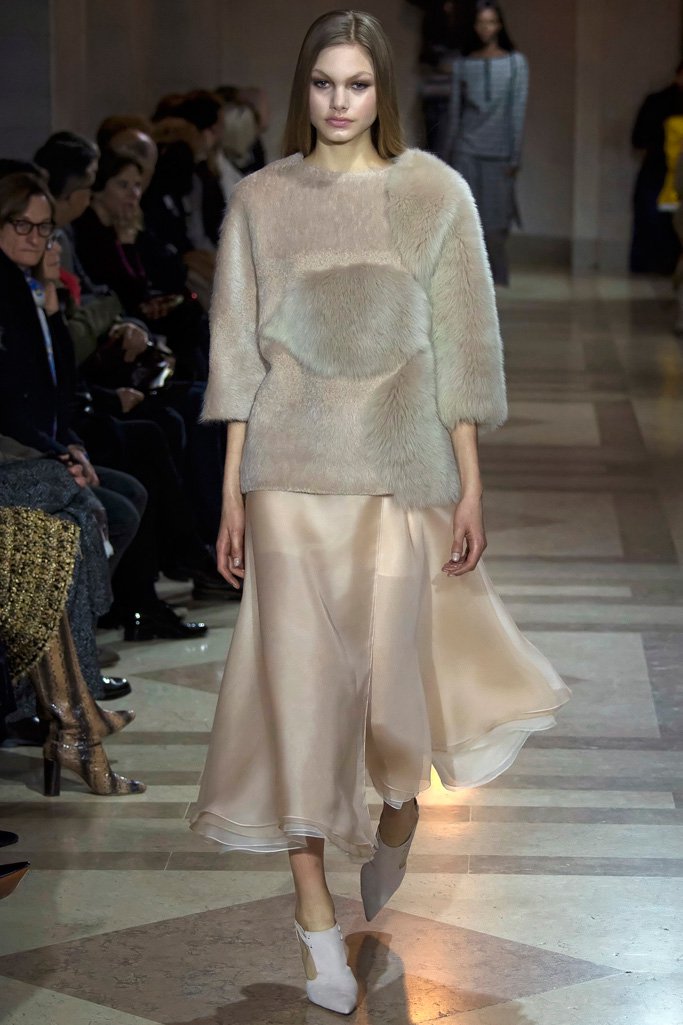 Carolina Herrera（卡罗琳娜·埃莱拉） 2024纽约时装周女装秀