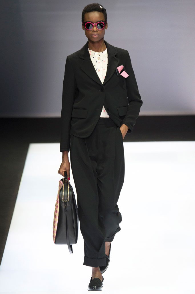 Emporio Armani（安普里奥·阿玛尼）2024米兰时装周女装秀