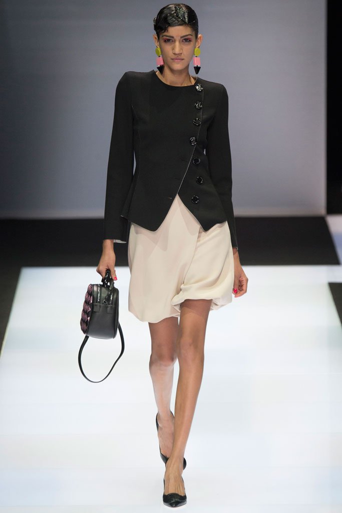 Emporio Armani（安普里奥·阿玛尼）2024米兰时装周女装秀