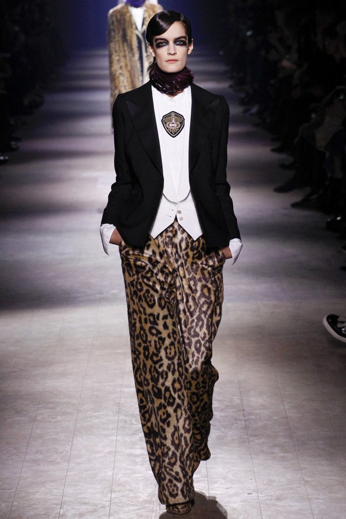 Dries Van Noten（德赖斯·范诺顿）2024巴黎时装周女装秀